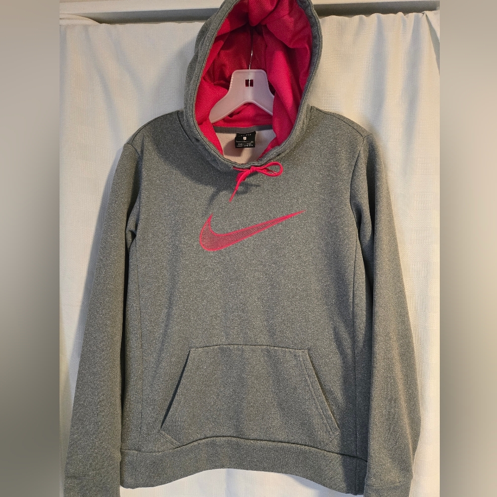 Nike Gray and Pink Sweater DRI-FIT
